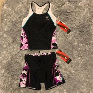 NWT TYR Tri Tank size Small and Tri Shorts in size XS